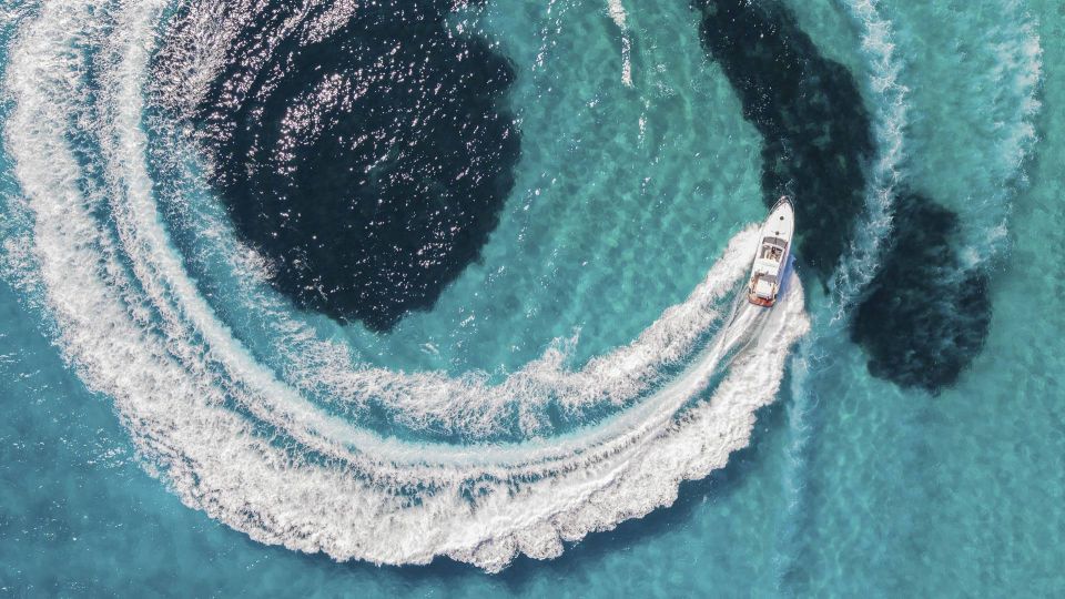 lworld-motor-yacht-1267353811-1685362503